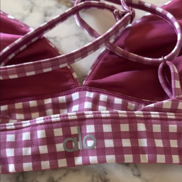 ALO Yoga Pink Gingham Set - Picture 5 of 6